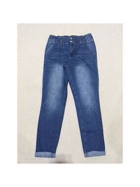 Almost Famous Women's Blue Wash High-Rise Straight-Leg Jeans Cuffed Jeans Size 9